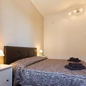 Casa de hóspedes Cagliaritane Notti In Centro